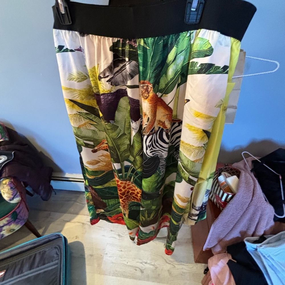 INAVIE LOUNGE WEAR NEVER WORN